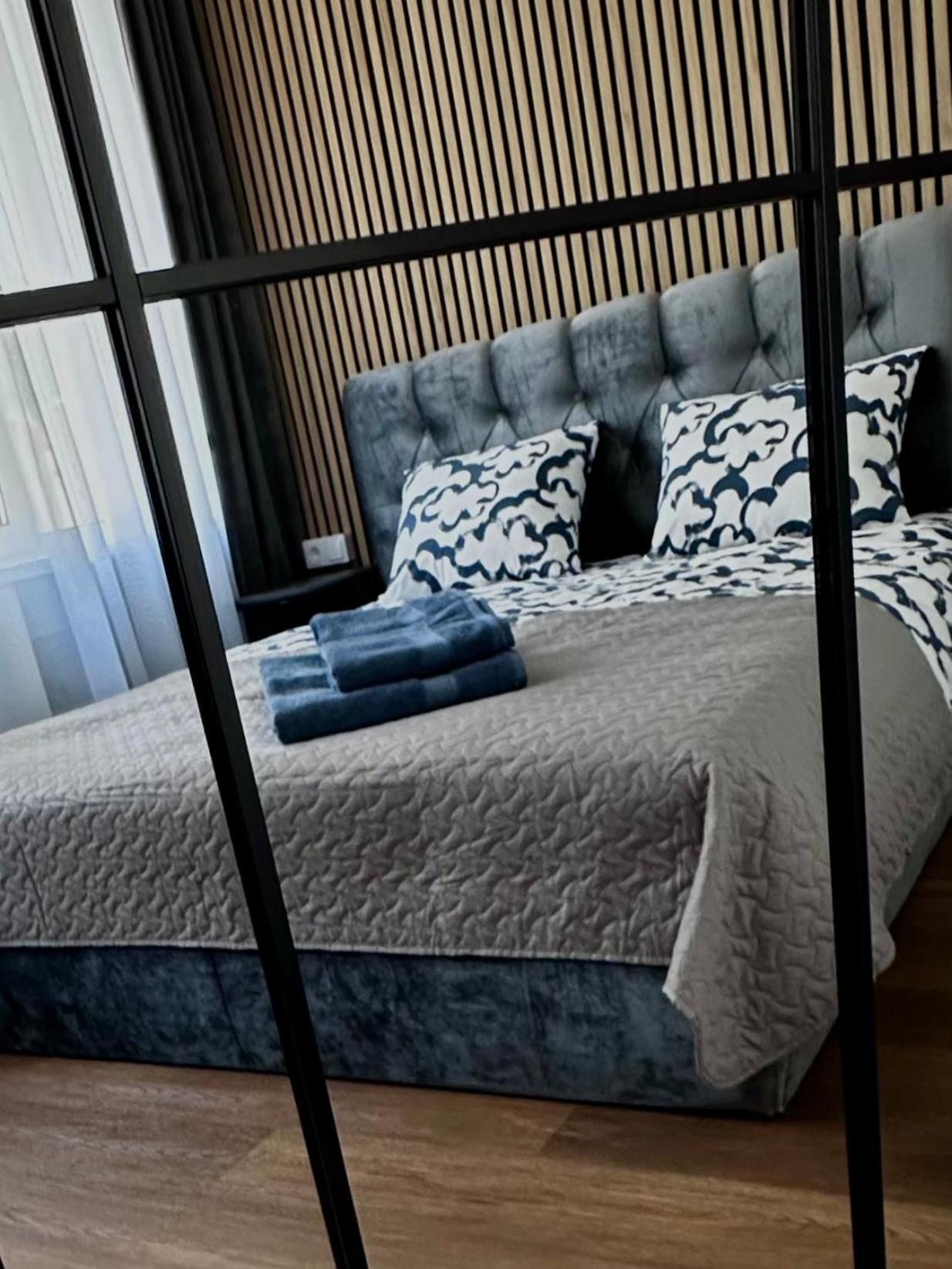 קובנה Amber Light Self-Check-In Apartments מראה חיצוני תמונה