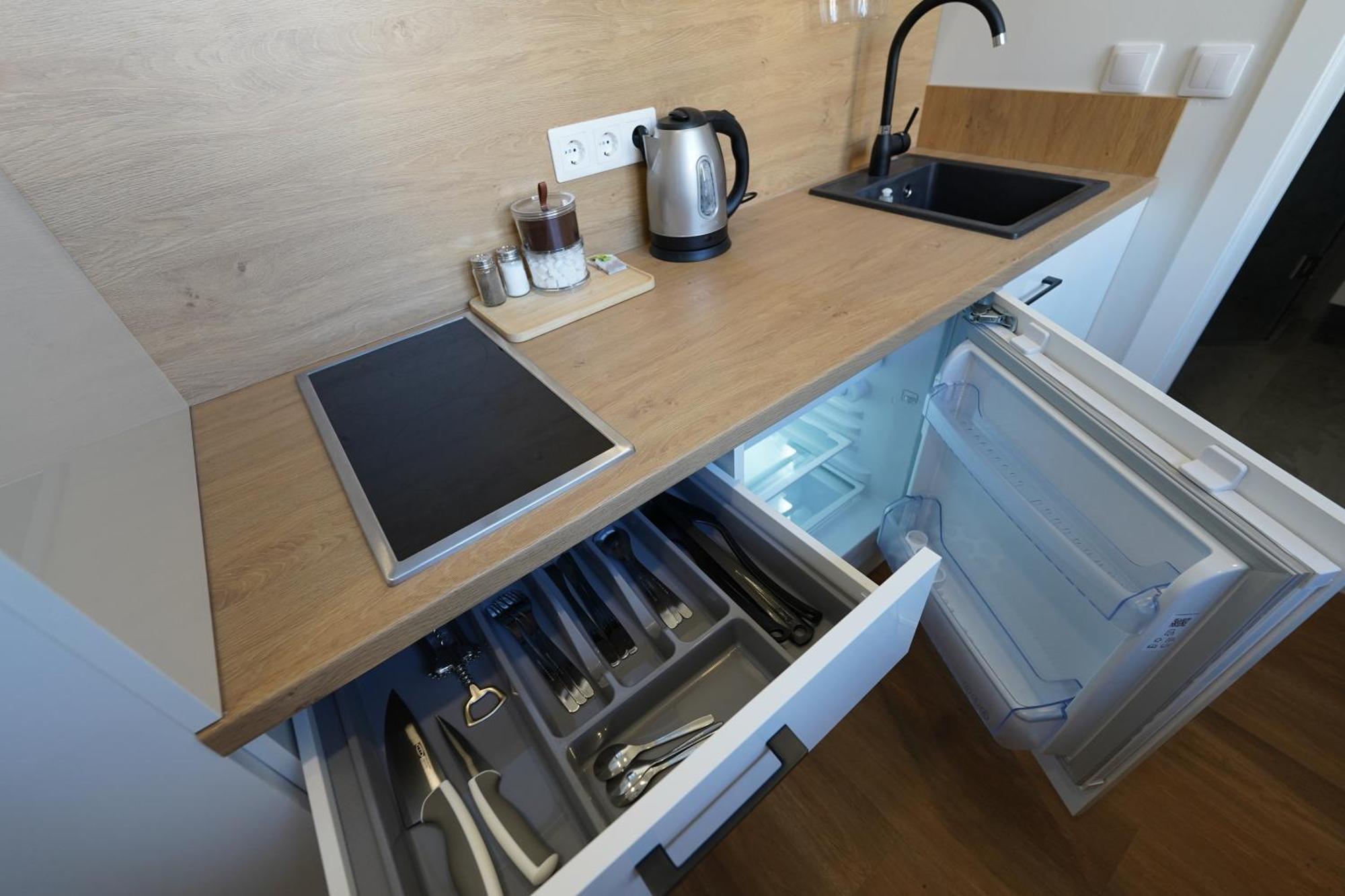 קובנה Amber Light Self-Check-In Apartments מראה חיצוני תמונה